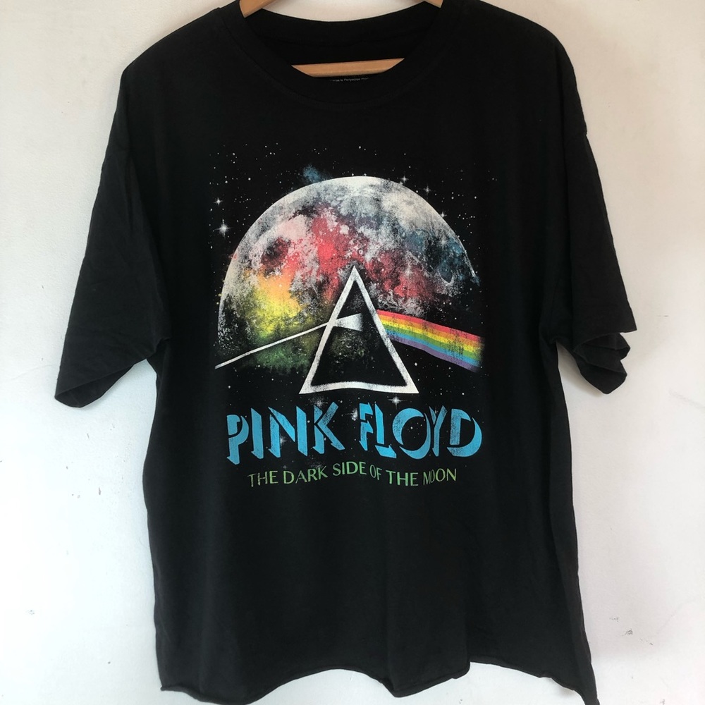 Pink Floyd Dark Side of The Moon Graphic t shirt